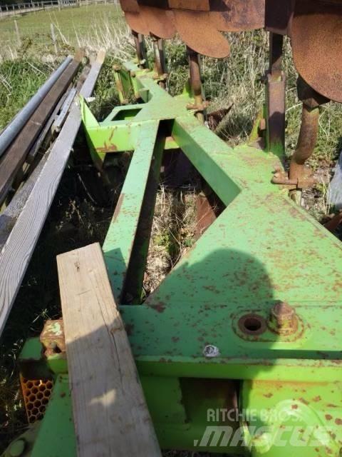 Dowdeswell DP100S Pługi obrotowe