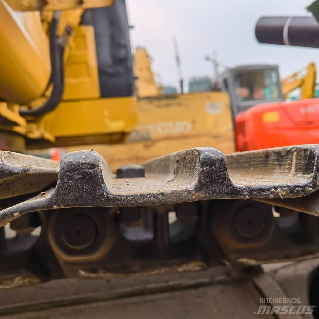 CAT 320 B Koparki gąsienicowe