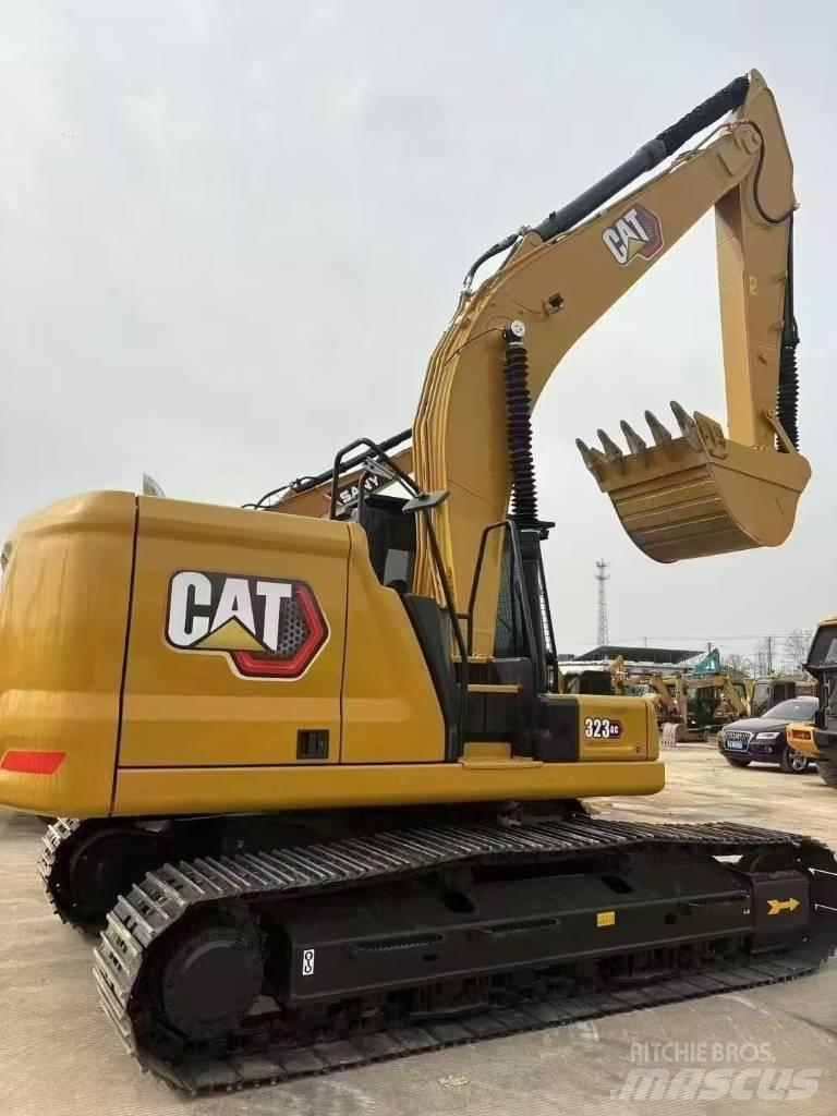 CAT 323GC Koparki gąsienicowe