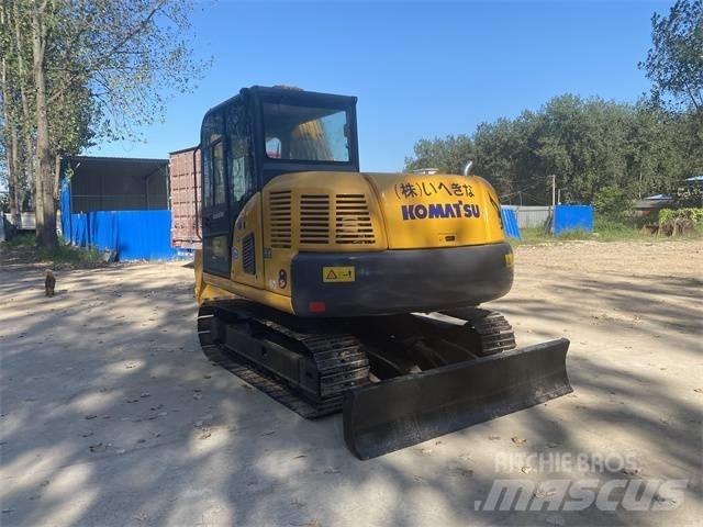 Komatsu PC60-8 Koparki gąsienicowe