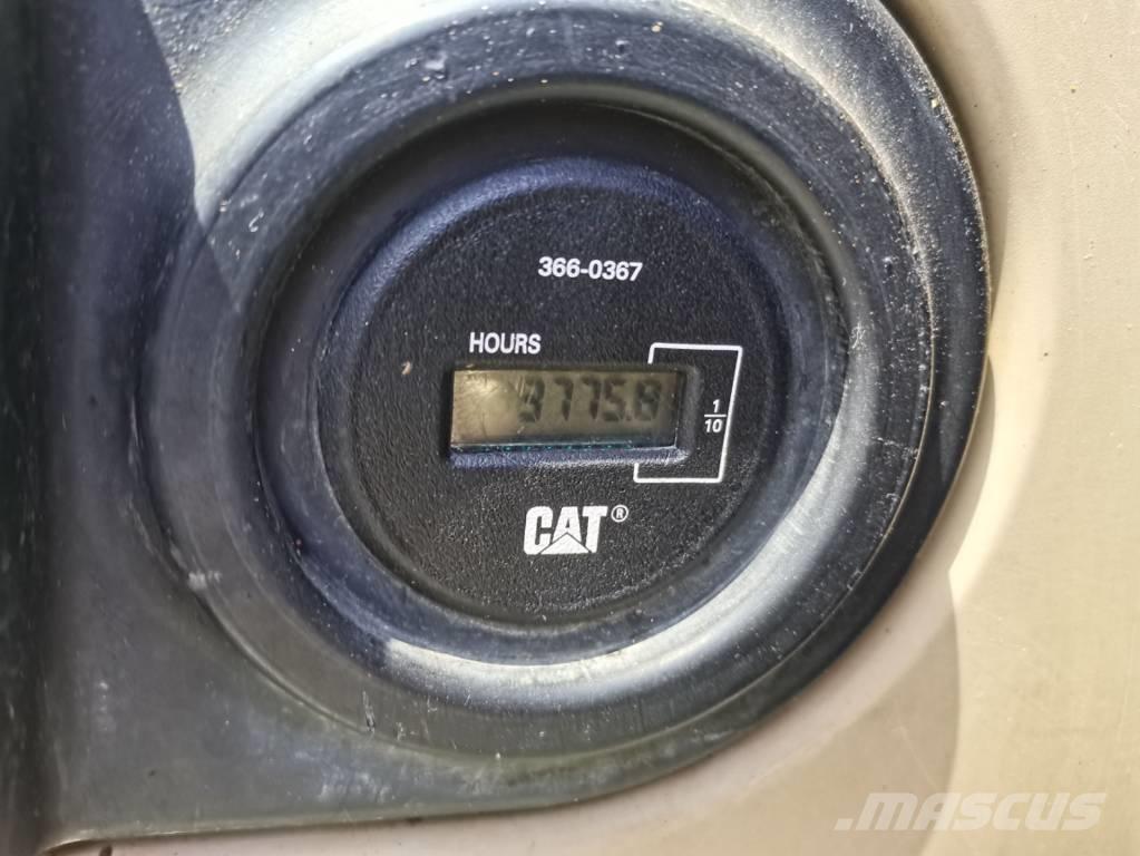 CAT 320 C L Koparki gąsienicowe