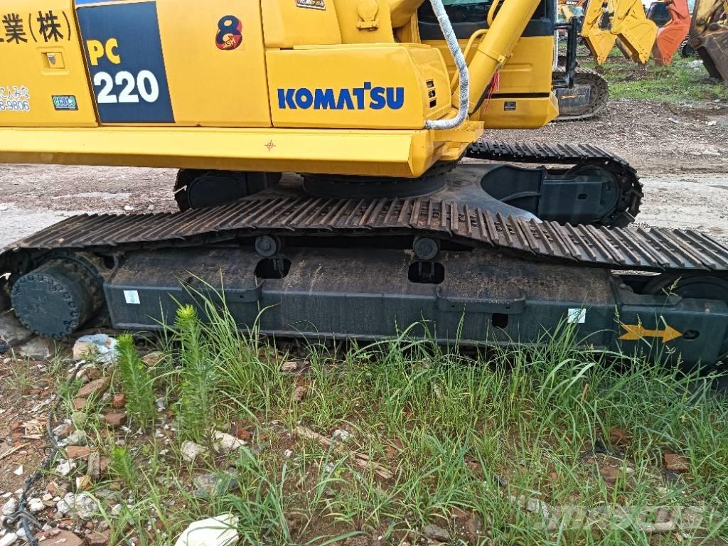 Komatsu PC 220-8 Koparki gąsienicowe