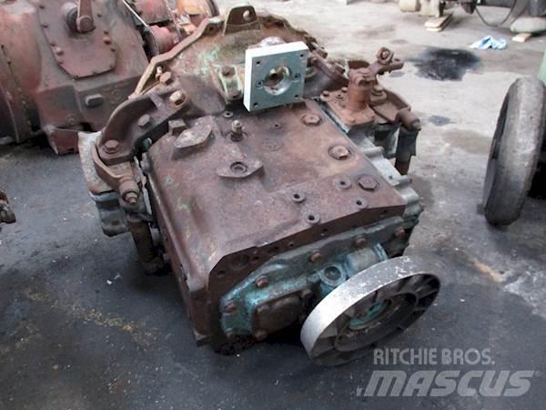 ZF S4-90 Przekładnie i skrzynie biegów