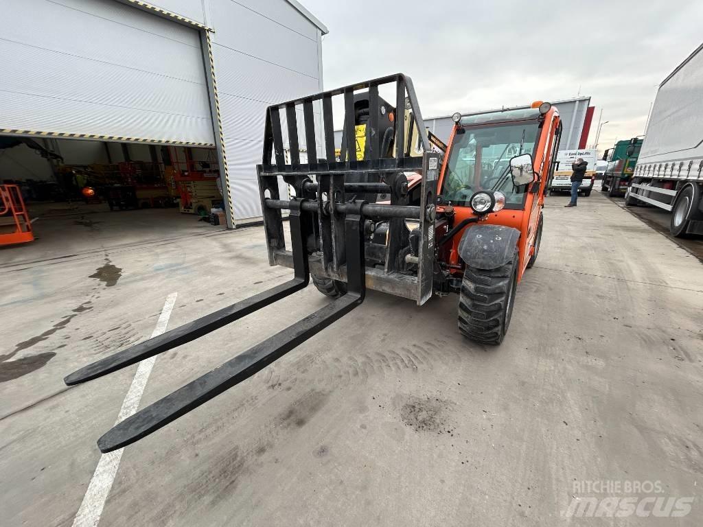 JLG 2505 H Ładowarki teleskopowe