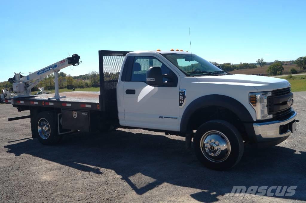Ford F 550 XL SD Żurawie samochodowe