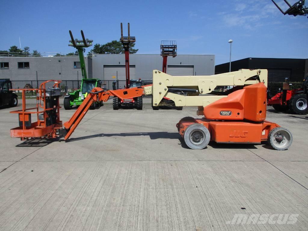 JLG E400 AJPN (687) Kompaktowe samojezdne wysięgniki podnośnikowe