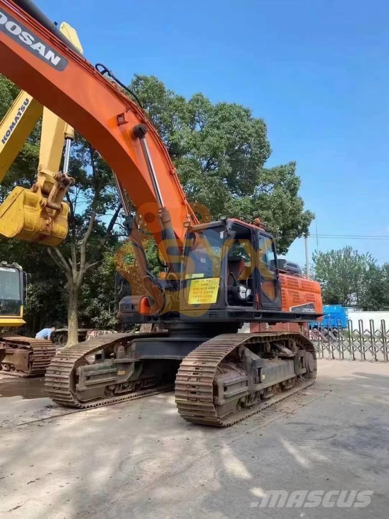 Doosan DX530 LC Koparki gąsienicowe