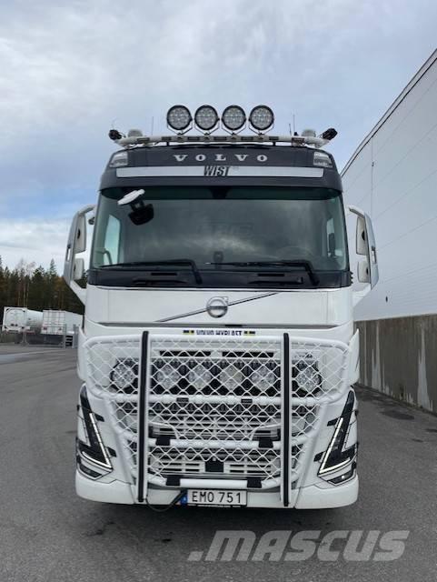 Volvo FH 16 750 Samochody do przewozu drewna