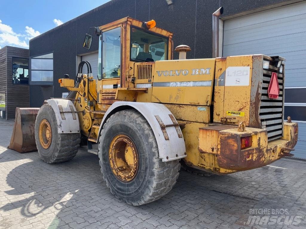 Volvo L120B Ładowarki kołowe