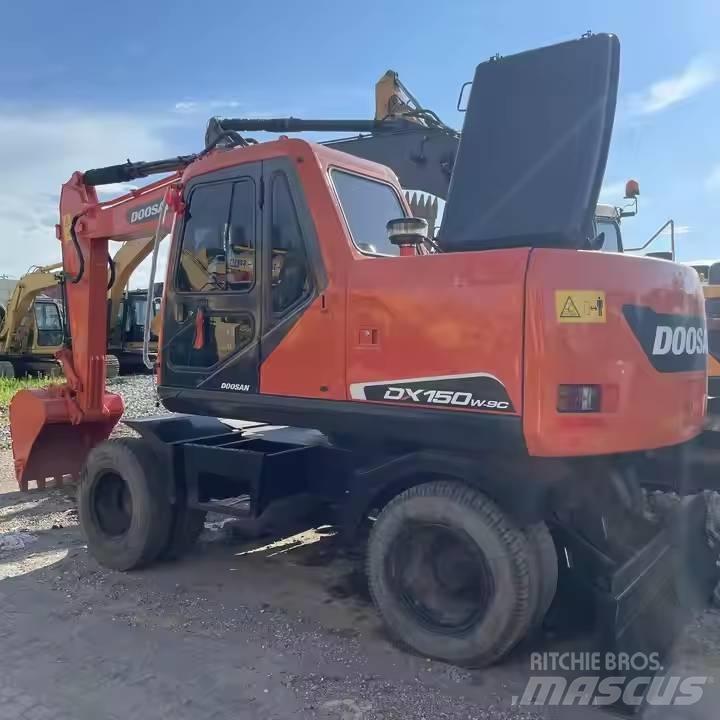 Doosan DX150W-9C Koparki kołowe