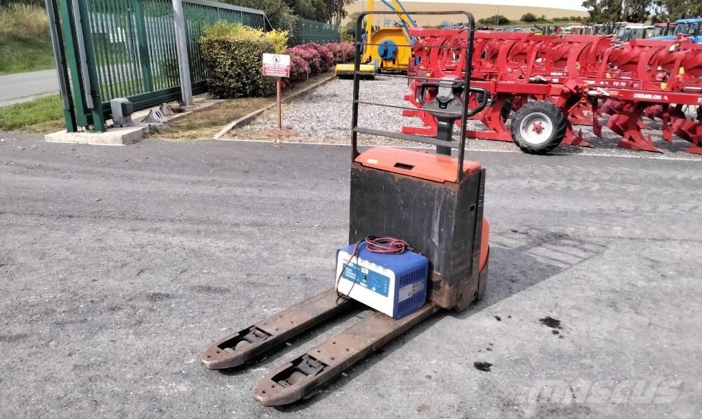 Toyota LWE 180 Wózki widłowe unoszące