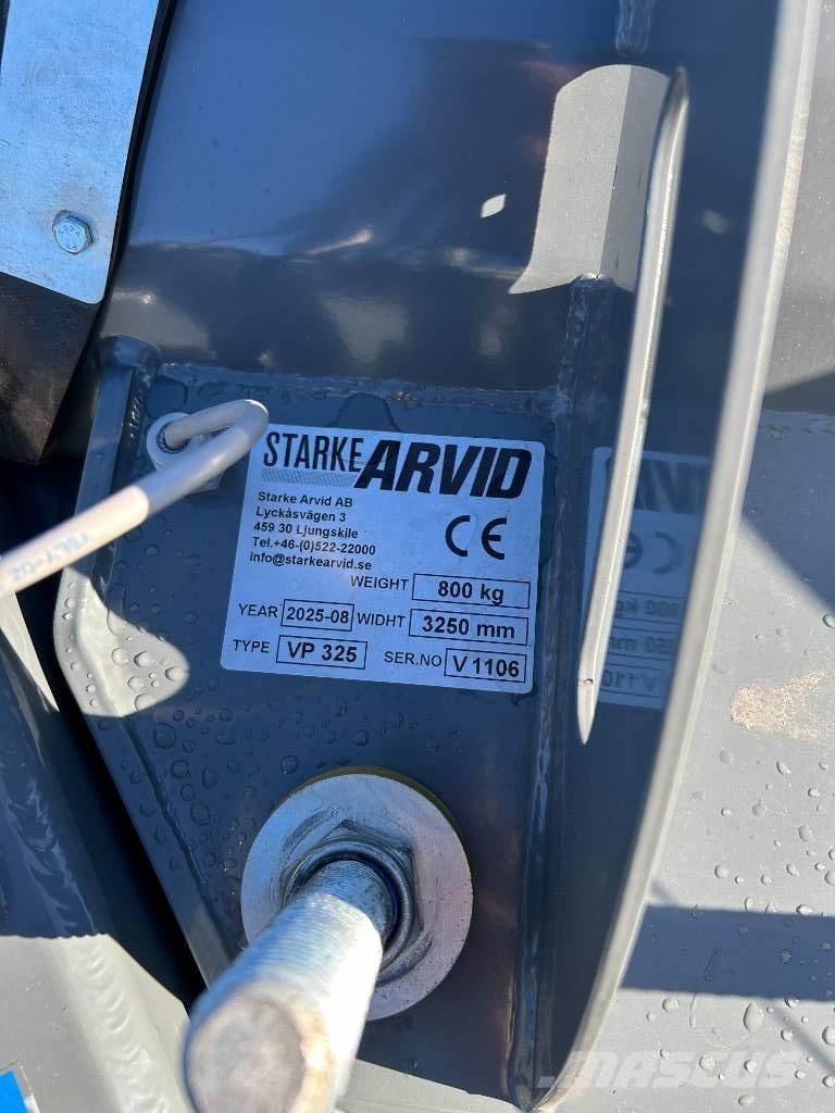 Fjärås 325 vikplog Ratraki śniegowe