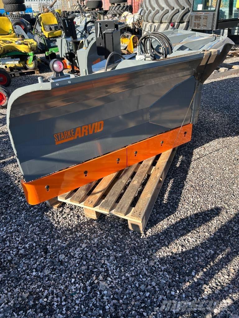 Fjärås 325 vikplog Ratraki śniegowe