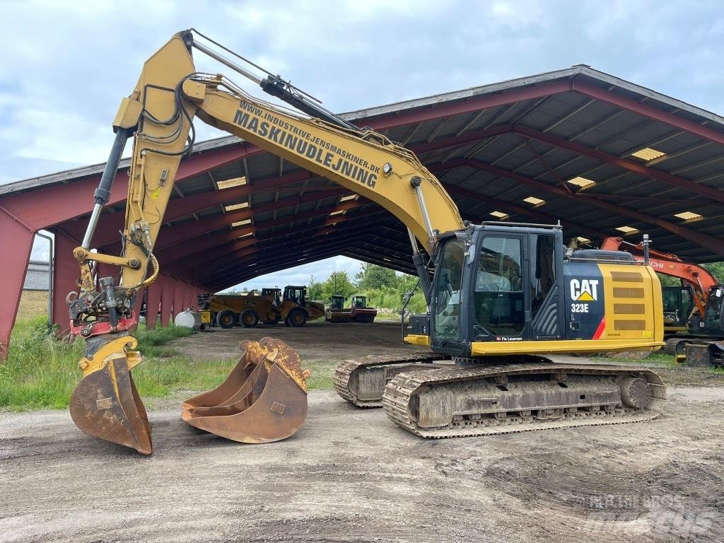 CAT 323 EL Koparki gąsienicowe