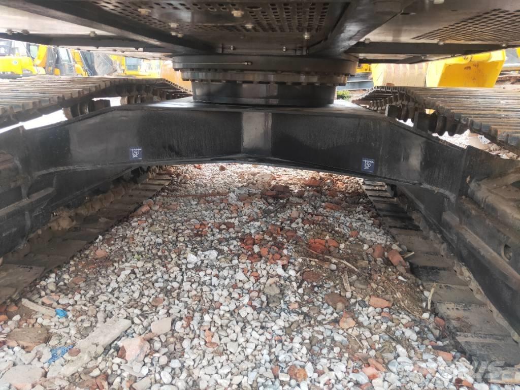 Sany SY215-9 Koparki gąsienicowe