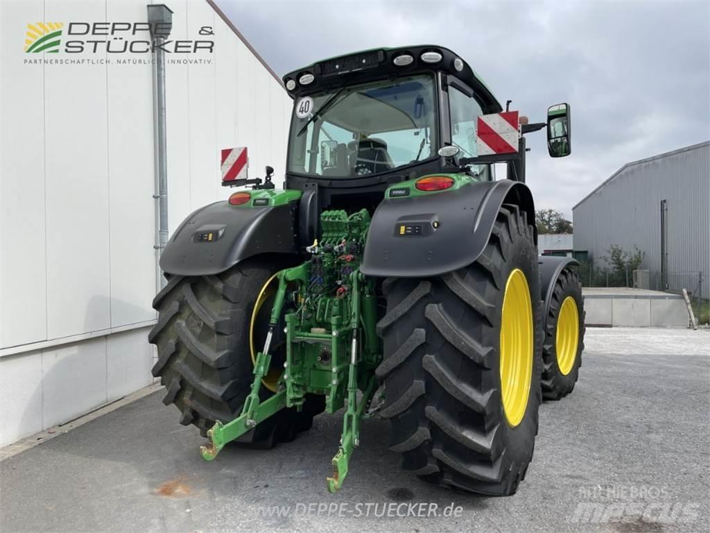 John Deere 6230R Ciągniki rolnicze