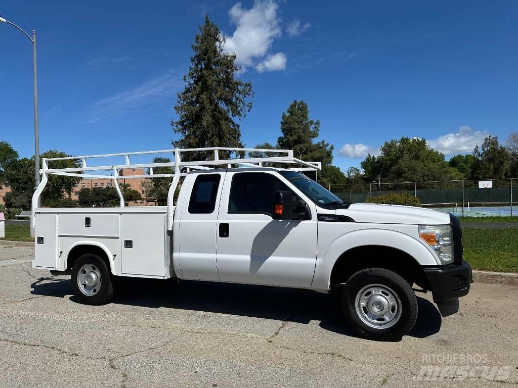 Ford F 250 SD Pick-upy / Pojazdy z otwieranymi burtami