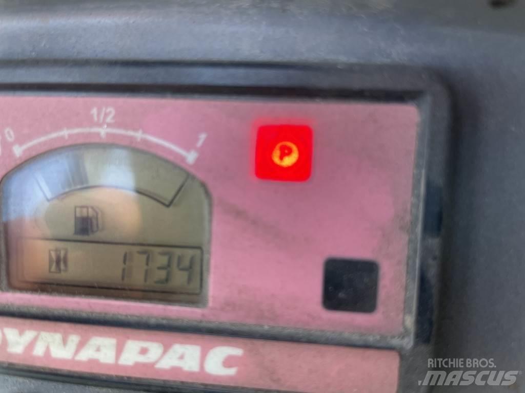 Dynapac CC1200 Walce dwubębnowe