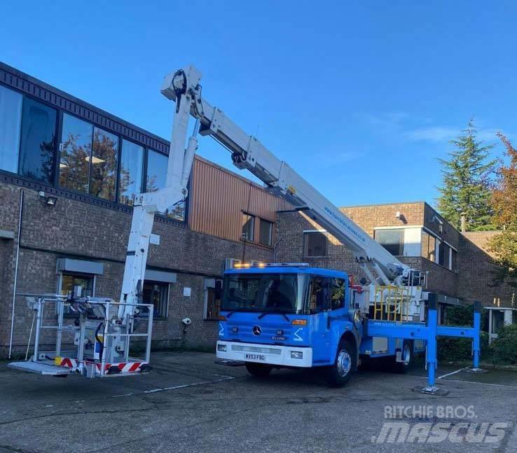 Bronto F32 RL Podnośniki koszowe