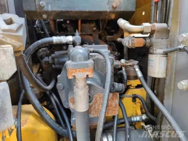 Komatsu PC 128 US Koparki gąsienicowe