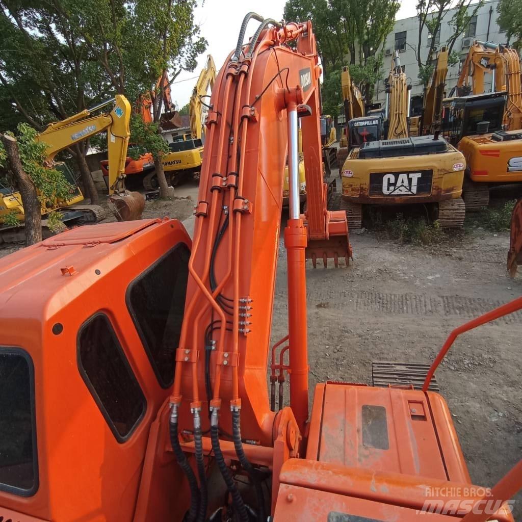 Doosan DH 220 LC-7 Koparki gąsienicowe