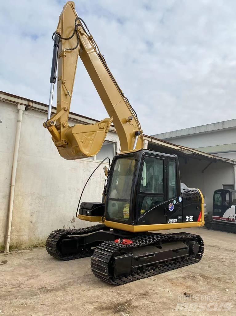 CAT 313 D Koparki gąsienicowe