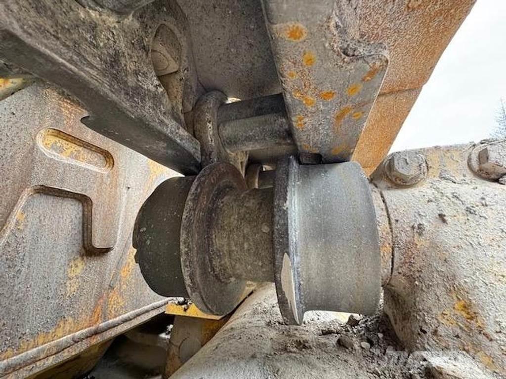 Komatsu D375A-8 Spycharki gąsienicowe