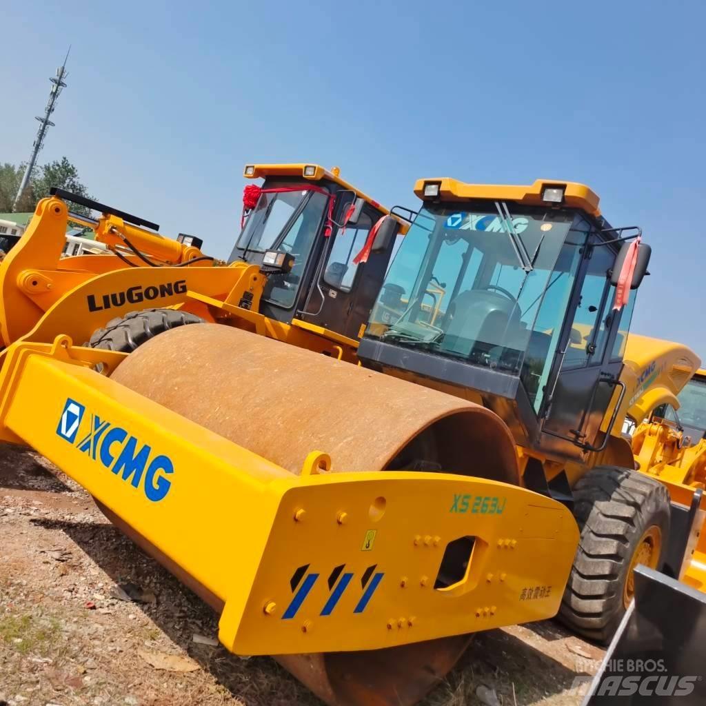 XCMG XS263J Walce jednobębnowe