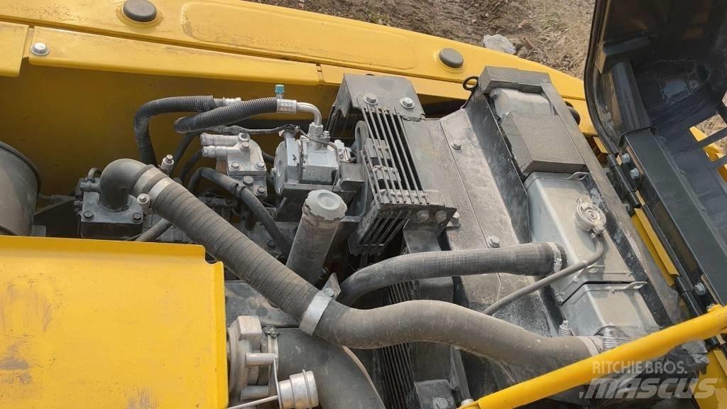 Komatsu PC 130 Koparki gąsienicowe