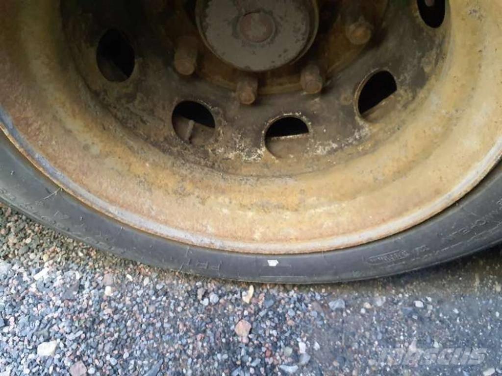 VAK VAK V-4-40 Naczepy chłodnie