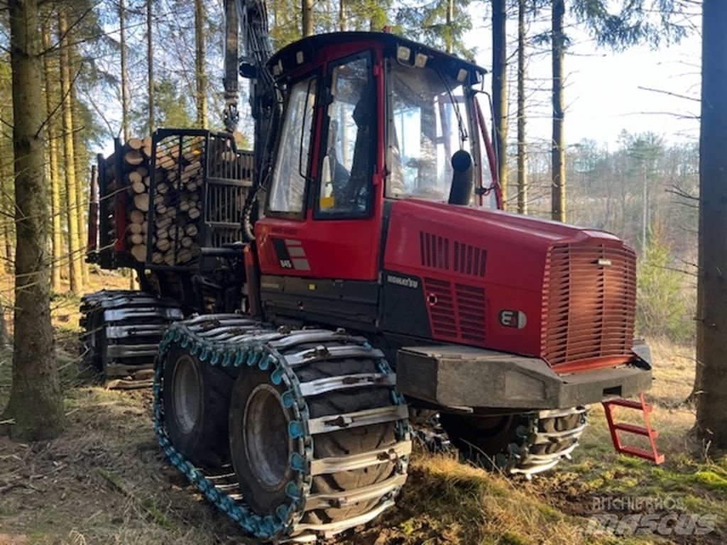 Komatsu 845 Forwardery