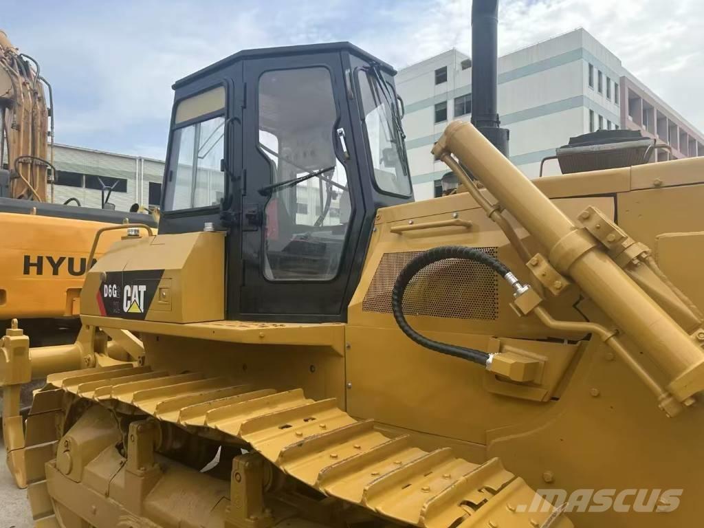 CAT D 6 G Spycharki gąsienicowe