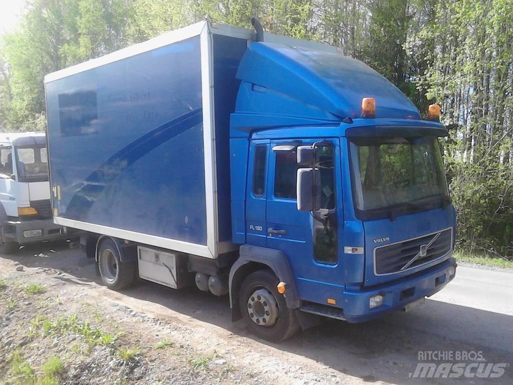 Volvo FL 220 Samochody ciężarowe ze skrzynią zamkniętą