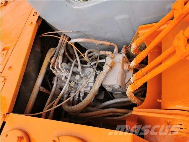 Hitachi EX60 Koparki gąsienicowe
