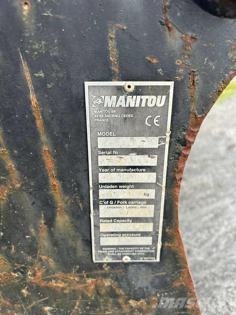Manitou p600 Koparki gąsienicowe