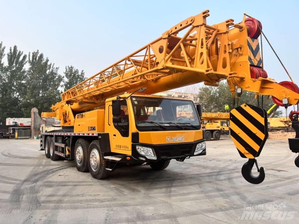 XCMG QY70K-1 Żurawie szosowo-terenowe
