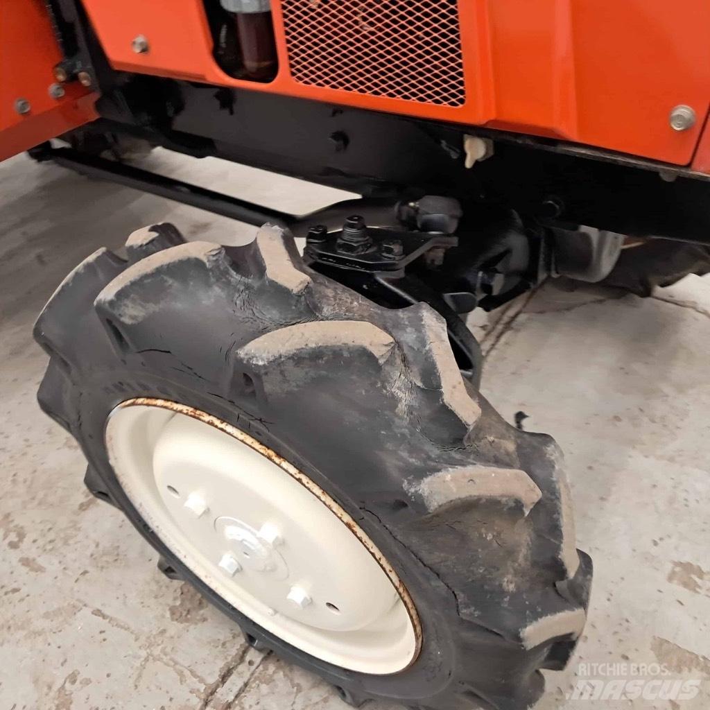 Hinomoto C 144 Ciągniki rolnicze
