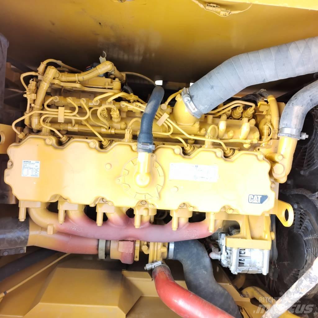 CAT 323GC Koparki gąsienicowe