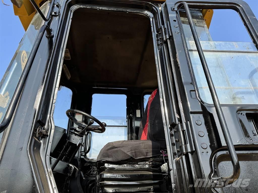 CAT 966G Ładowarki kołowe