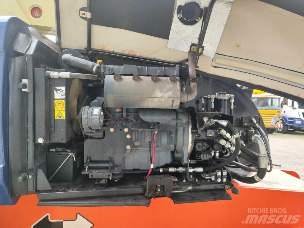 JLG 860 SJ Podnośniki teleskopowe