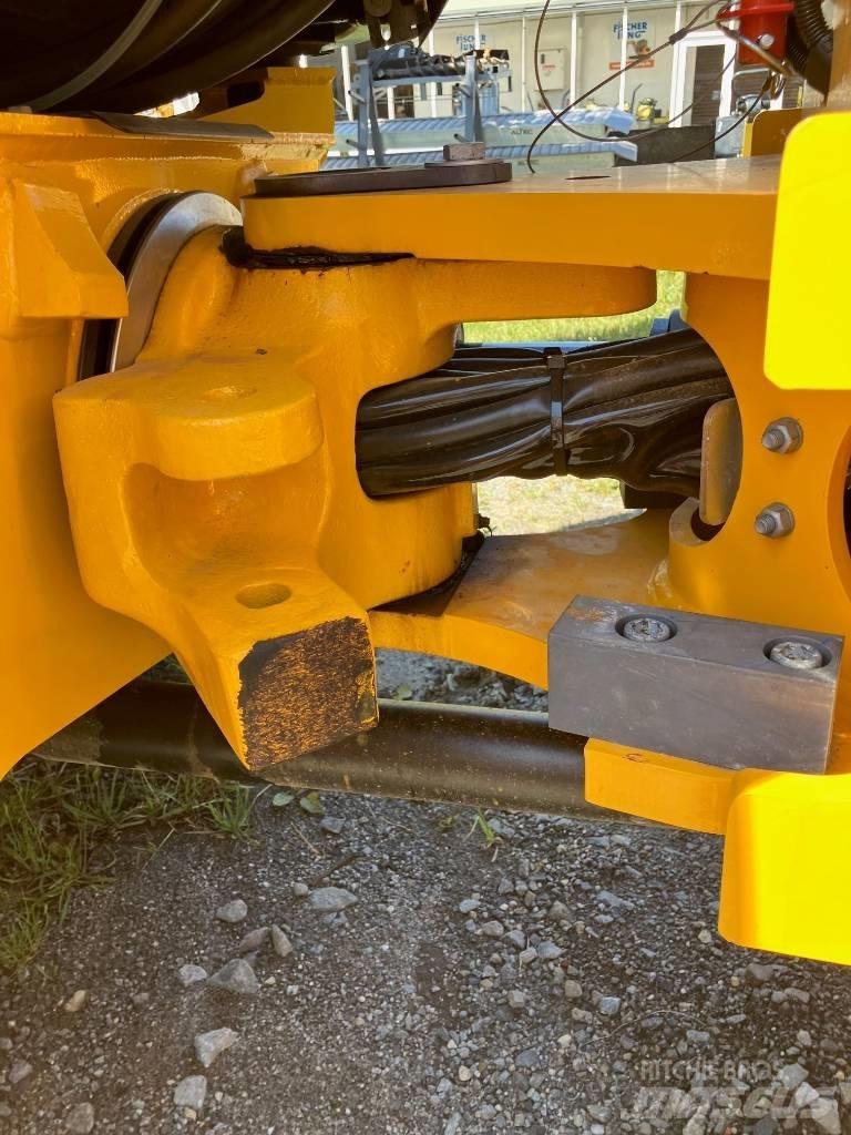 JCB TM 220 Ładowarki kołowe