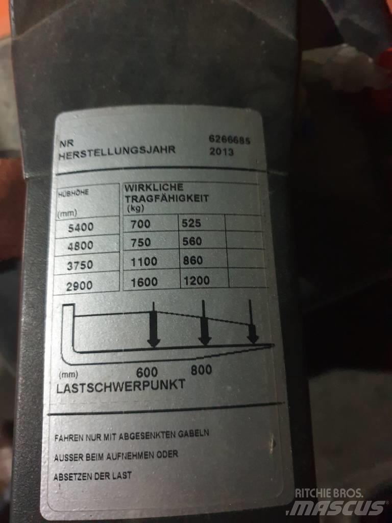 BT SPE 160 Wózki widłowe unoszące z dyszlem