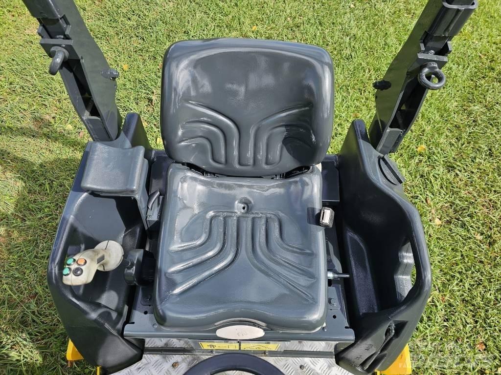 Bomag BW 120 AD Walce dwubębnowe