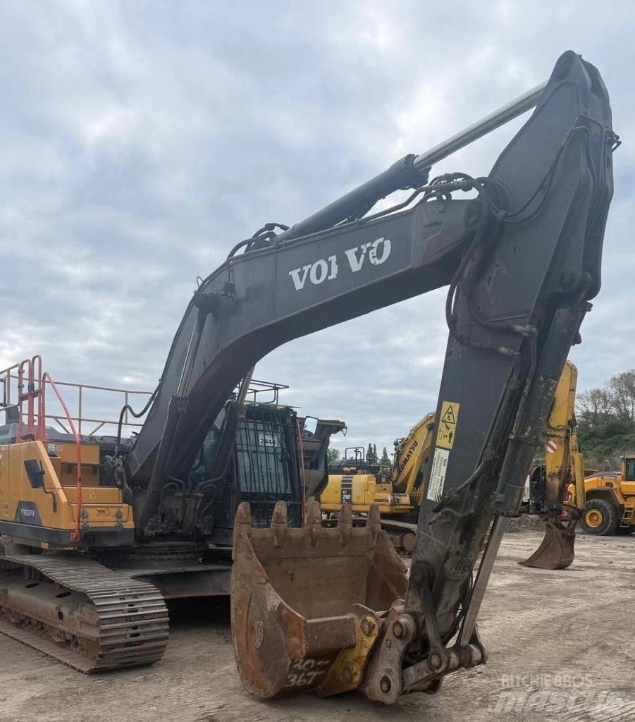 Volvo EC300EL Koparki gąsienicowe