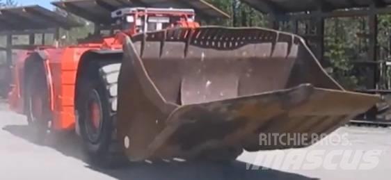 Sandvik LH 517 Ładowarki górnicze