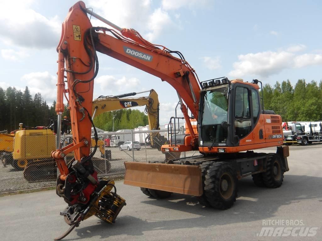 Doosan DX 160 W Koparki kołowe