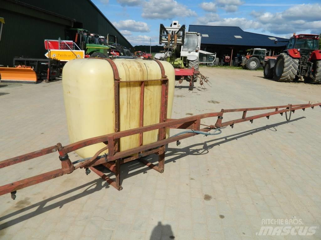Hardi 10 Zamontowane opryskiwacze