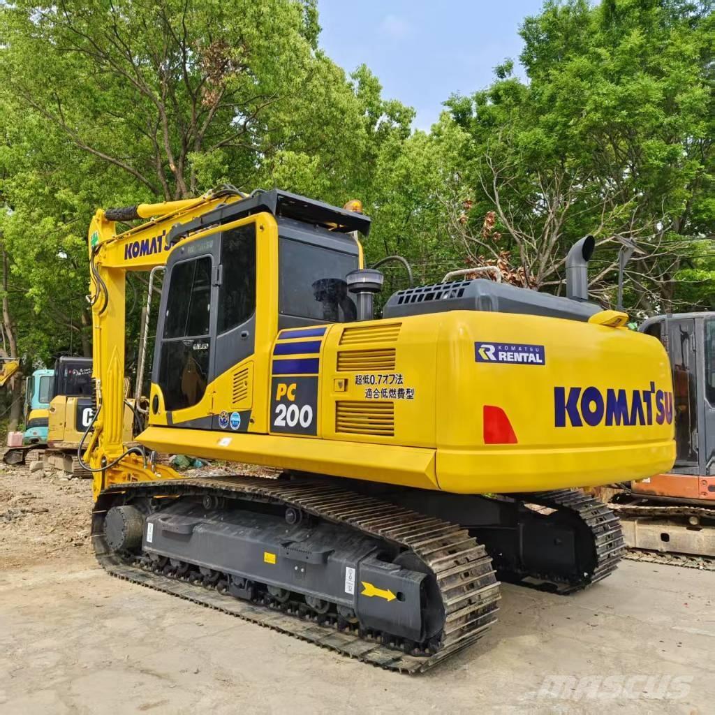 Komatsu PC 200-8 Koparki gąsienicowe