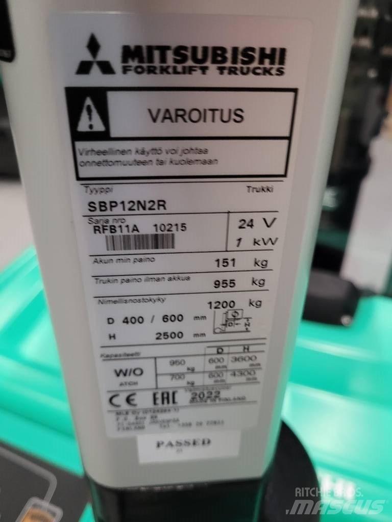 Mitsubishi SBP 12N2R Samojezdne maszyny do załadunku