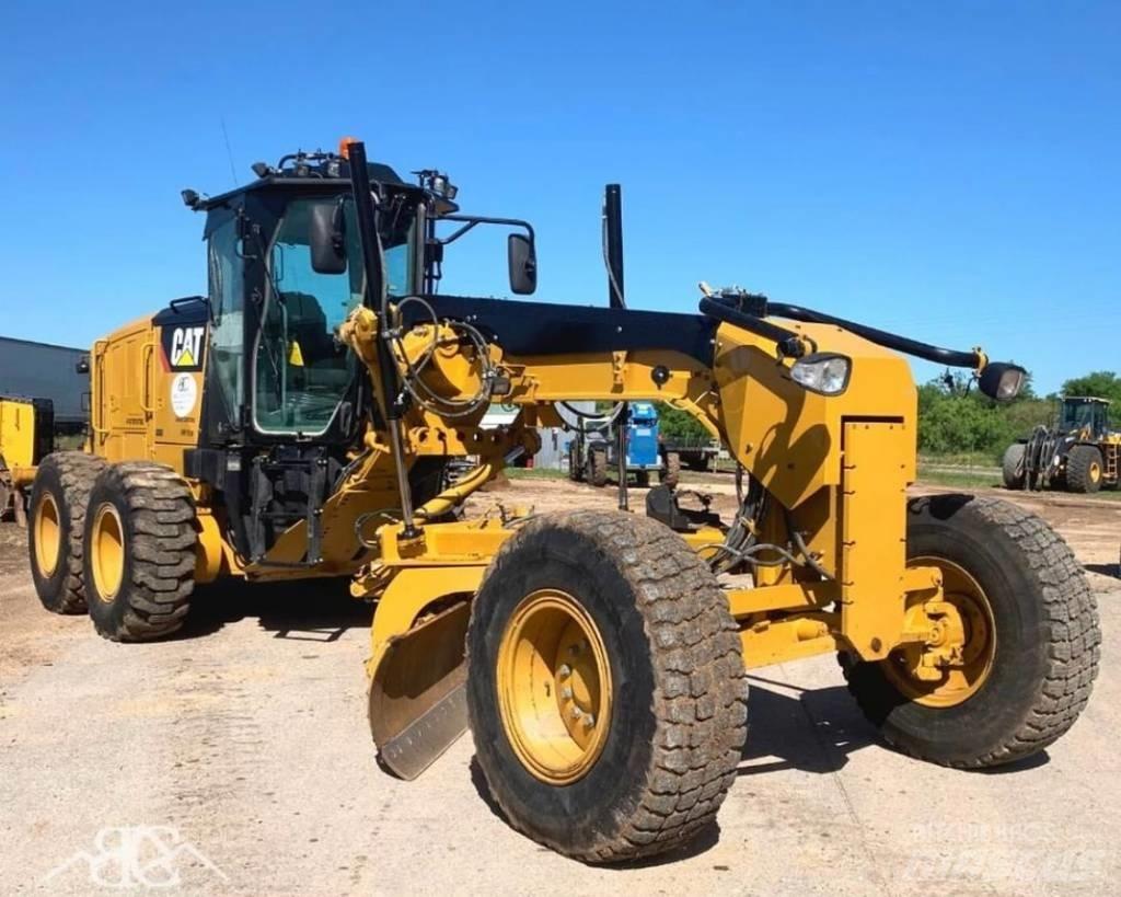CAT 140 M 2 VHP Równiarki